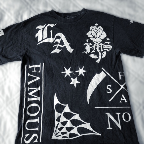 Graphic T-shirt - Picture 1 of 3